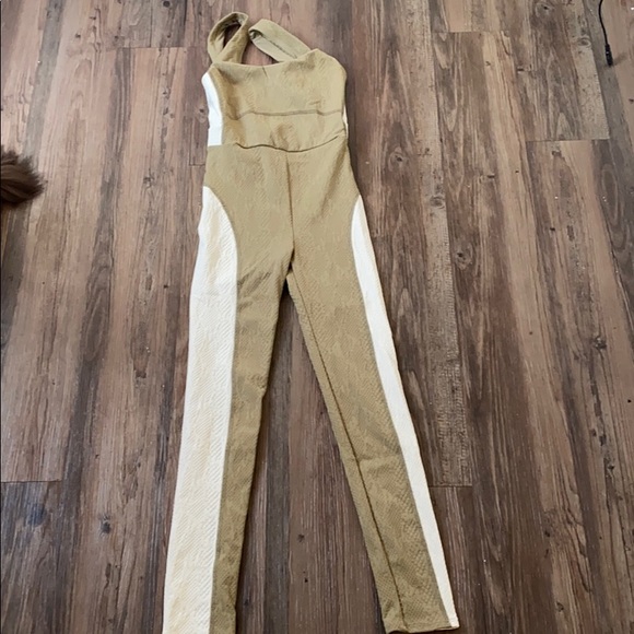 jumpsuit workout outfit